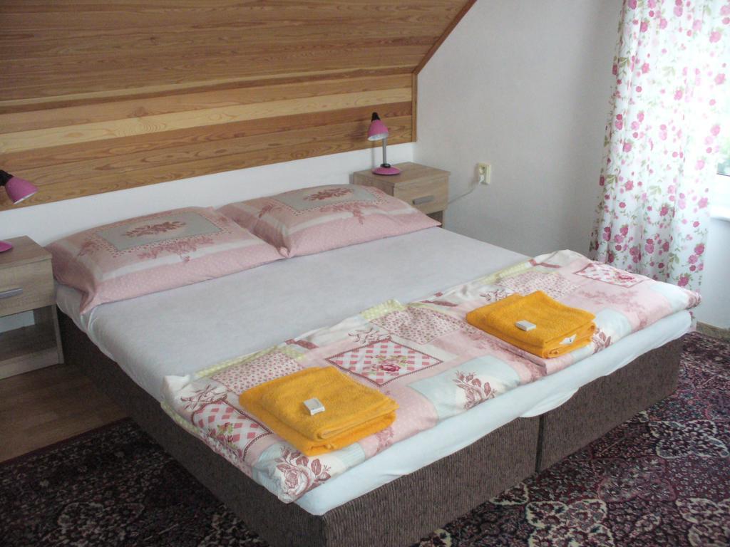 Penzion Jarka Lednice Kamer foto