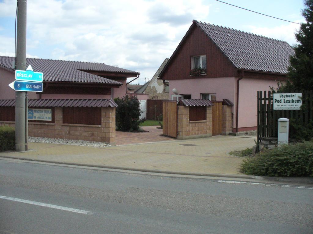 Penzion Jarka Lednice Buitenkant foto